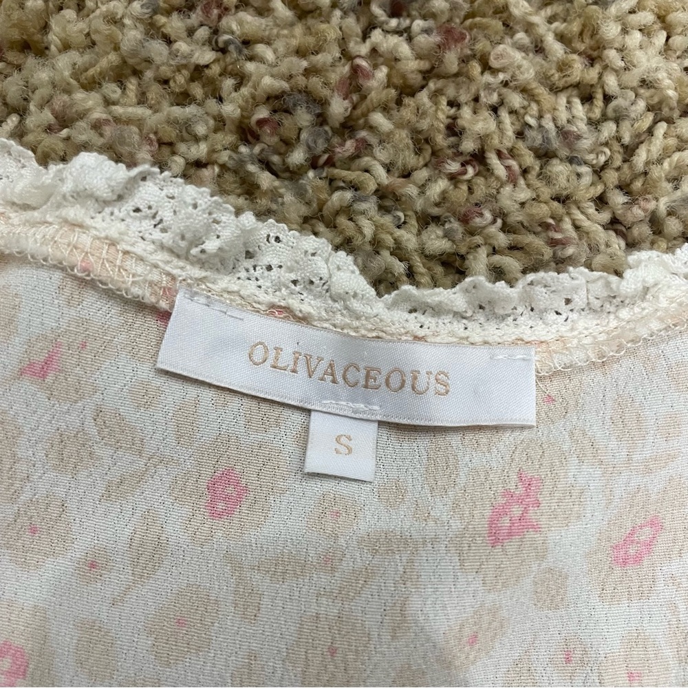 Olivaceous Puff Sleeve Dress - Picture 6 of 7